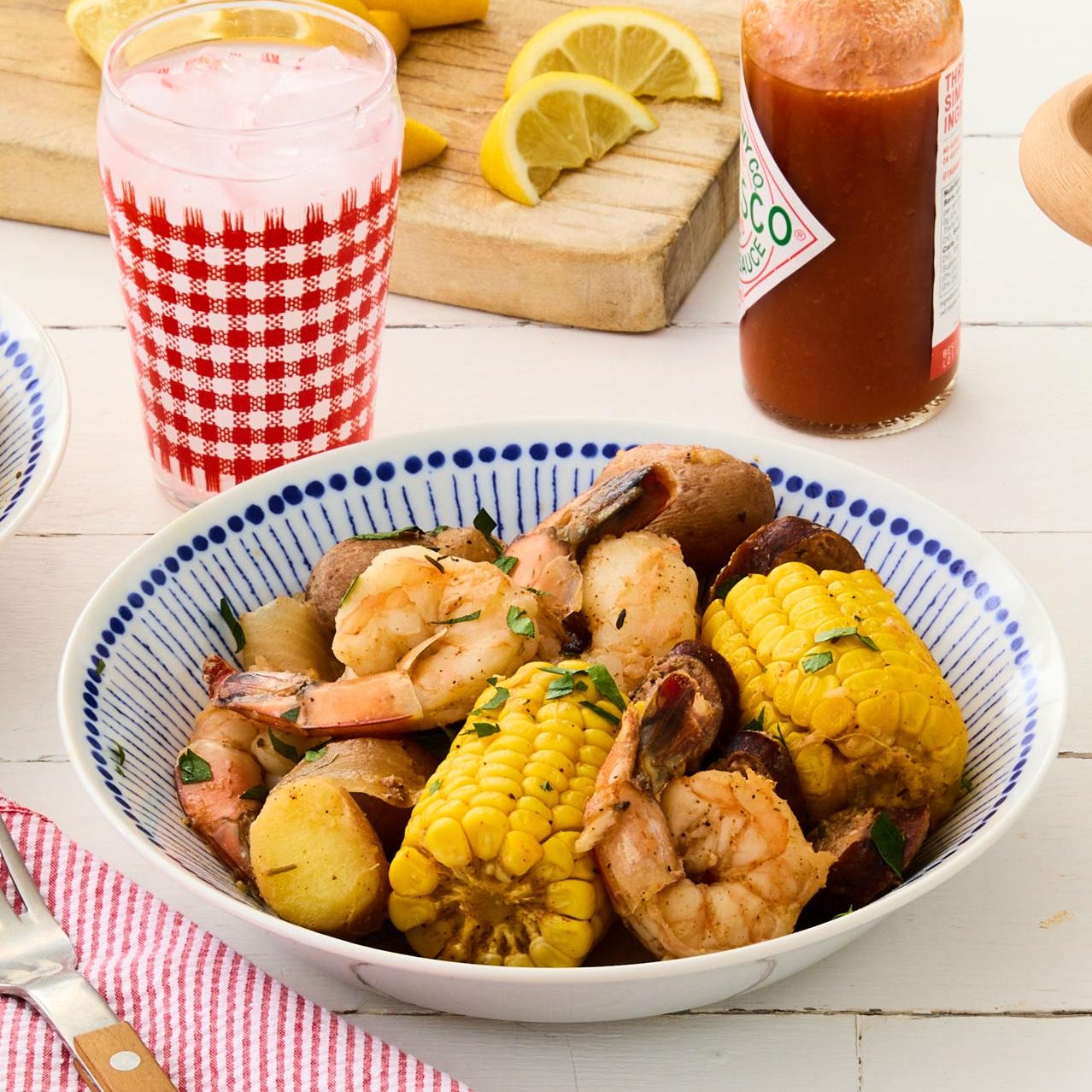 Slow-Cooker Shrimp Boil